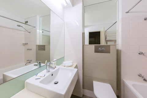 Best Western Plus Launceston - Holiday Jervis Bay 10