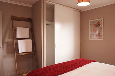 Pinestumps Holiday Home - Holiday Jervis Bay 6