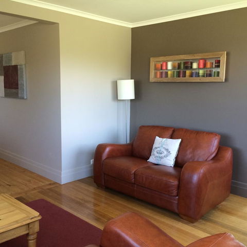 Pinestumps Holiday Home - Holiday Jervis Bay 3