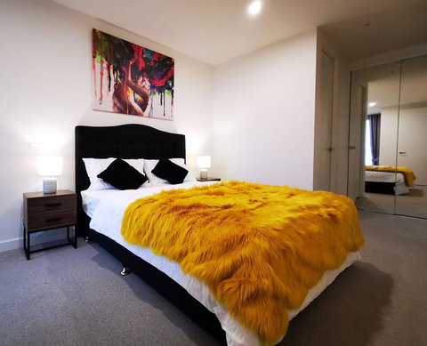 NEW 2 Rooms 2 Baths Apartment In Glen Waverley - Holiday Jervis Bay 3