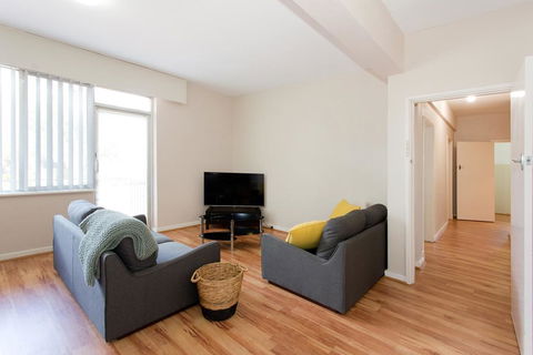 Nights On Broadway - Close To River, UWA & Hospitals - Holiday Jervis Bay 3