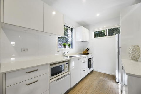 Noosa Heads Beach Comfort - Unit 3 Yaringa, 29 Noosa Drive - Holiday Jervis Bay 3
