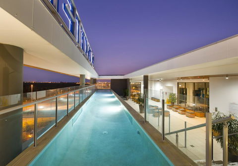 Novotel Brisbane Airport - Holiday Jervis Bay 3