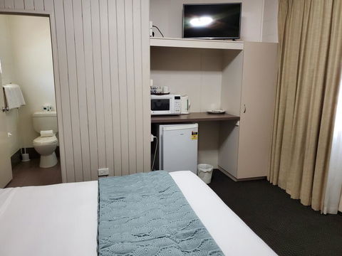 O'Sheas Windsor Hotel - Holiday Jervis Bay 2