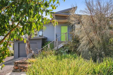 OCEAN ESCAPE - The Ultimate Luxury Beach House - Holiday Jervis Bay 2