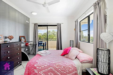 On The STRAND Marina Spacious 3 Brms BEACH Casino - Holiday Jervis Bay 3
