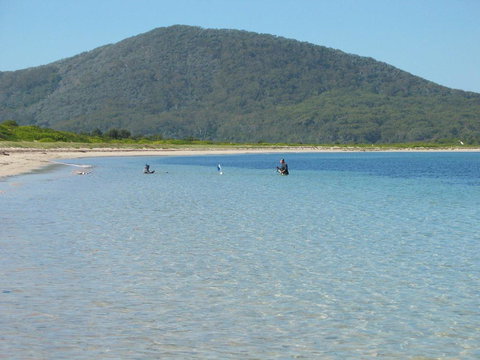 One Street From Main Beach - Holiday Jervis Bay 3