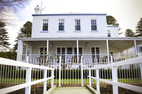 Oscars Waterfront Boutique Hotel - Holiday Jervis Bay 0