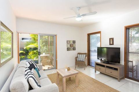 OUTRIGGER - Holiday Jervis Bay 3