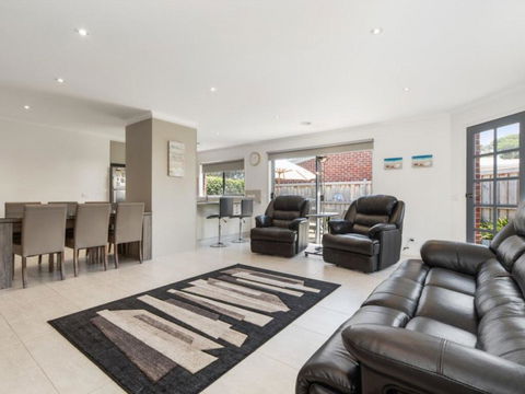 Palmerston - Holiday Jervis Bay 2