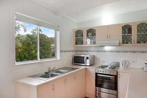 Pet-friendly Beach House @ Kianga - Holiday Jervis Bay 2