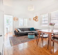 Picturesque Bellevue Hill 2BR Apt. Courtyard - Holiday Jervis Bay