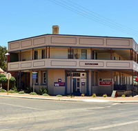 Pingelly Hotel - Holiday Jervis Bay