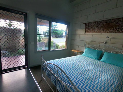 Port Campbell Guesthouse & Flash Packers - Holiday Jervis Bay 2