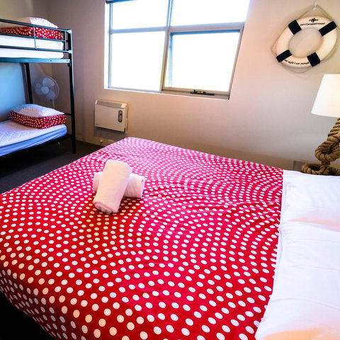 Port Campbell Hostel - Holiday Jervis Bay 3