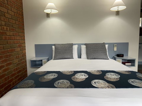 Port Campbell Motor Inn - Holiday Jervis Bay 2