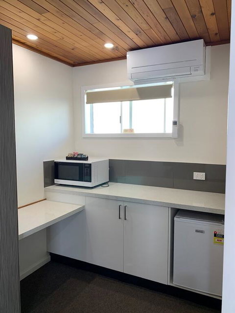 Port Campbell Motor Inn - Holiday Jervis Bay 3