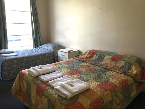 Port Macquarie Hotel - Holiday Jervis Bay 3