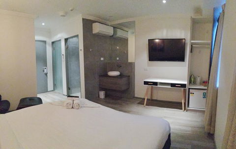 Posh Hotel - Holiday Jervis Bay 1