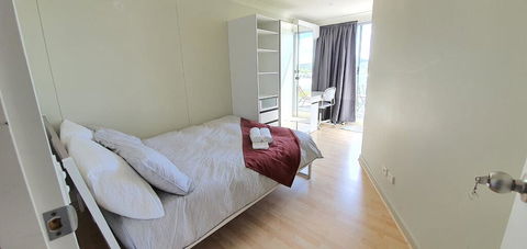 Private Modern Room - Plaza Building- In City Centre! - Holiday Jervis Bay 0
