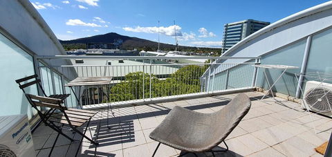 Private Modern Room - Plaza Building- In City Centre! - Holiday Jervis Bay 1