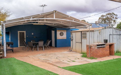 Prospectors Carriage House - Holiday Jervis Bay 3