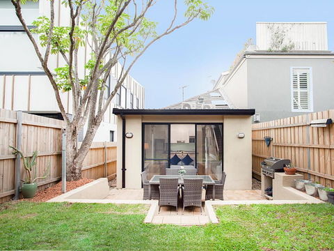 RIPPLES-hosted By:L'Abode Accommodation - Holiday Jervis Bay 0