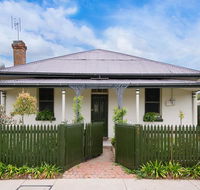 Roalies Farm House - Holiday Jervis Bay