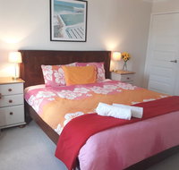 Rossmoyne 2 BEDROOM HOUSE SELF CHECK IN Walk to River Shops Bus Trains Cls to Airport City Beaches - Holiday Jervis Bay