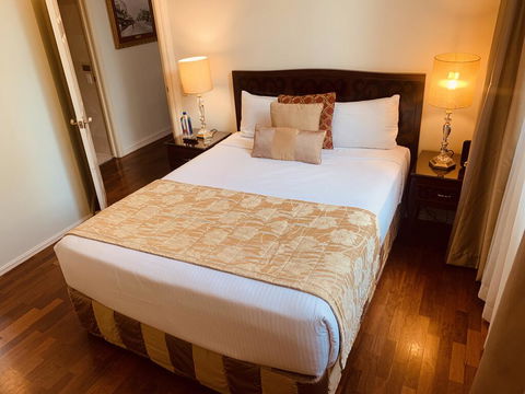 Royal Albert Hotel - Holiday Jervis Bay 2