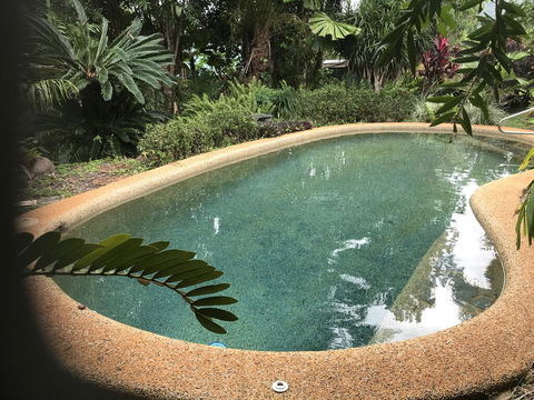 Royal Palm Cottage, Entire Two Bedroom 2 Bathroom House With Pool - Holiday Jervis Bay 2