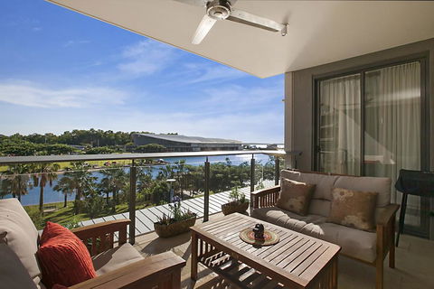 Saltwater Suites - 1,2 & 3 Bed Waterfront Apartments - Holiday Jervis Bay 2
