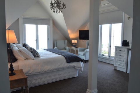 Sapphire Shores Luxury Retreat - Holiday Jervis Bay 1