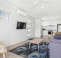 Scott Street Couples Getaway - Holiday Jervis Bay