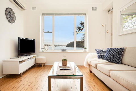 Serene And Stylish Harbourside Apartment - Holiday Jervis Bay 2