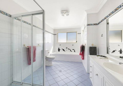 Shelly Beach Family Hideaway - Pool, Beach, Golf - Holiday Jervis Bay 2