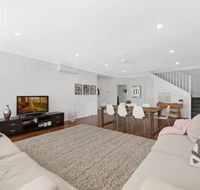 Shelly Beach Family Hideaway - Pool Beach Golf - Holiday Jervis Bay