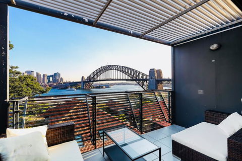 Short Stay Breathtaking Sydney Harbour View Apartment - Holiday Jervis Bay 1