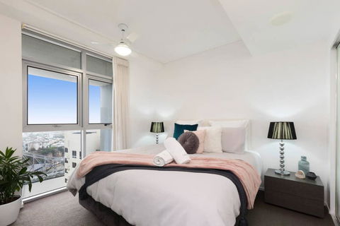 SK1 - Spotless 2BR SkyHome Long Stays Welcome - Holiday Jervis Bay 2