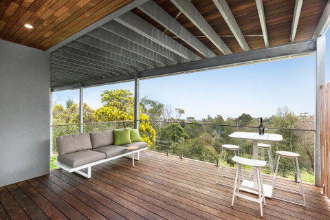 Skyluxe Luxury Retreat With Water Views And Deluxe Interior From Every Room - Holiday Jervis Bay 2