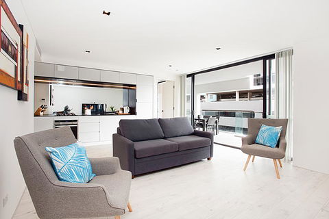 Sleek Modern Apartment In The Heart Of Manly - Holiday Jervis Bay 0