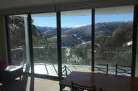 Snow Ski Apartments 22