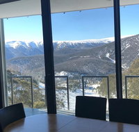 Snow Ski Apartments 28 - Holiday Jervis Bay