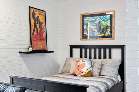 Soho Chic Apartment - Holiday Jervis Bay 0