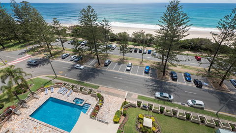 Southern Cross Beachfront Holiday Apartments - Holiday Jervis Bay 1