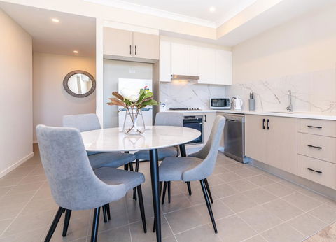 SP246-Brandnew Modern Apt In Penrith With Parking - Holiday Jervis Bay 3