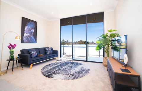 SP246-Brandnew Modern Apt In Penrith With Parking - Holiday Jervis Bay 0