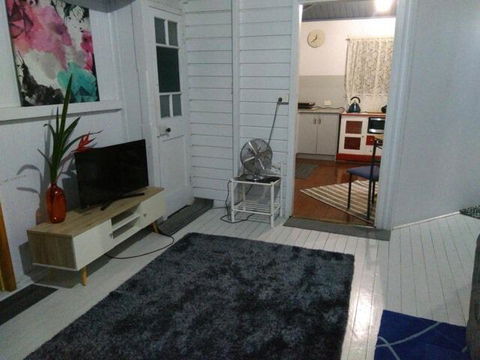 Spacious Apartment - Holiday Jervis Bay 2