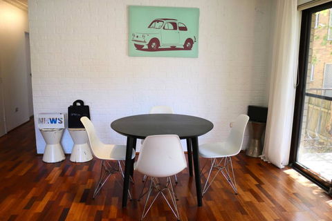 Spacious Apartment In Lane Cove Near CBD - Holiday Jervis Bay 2