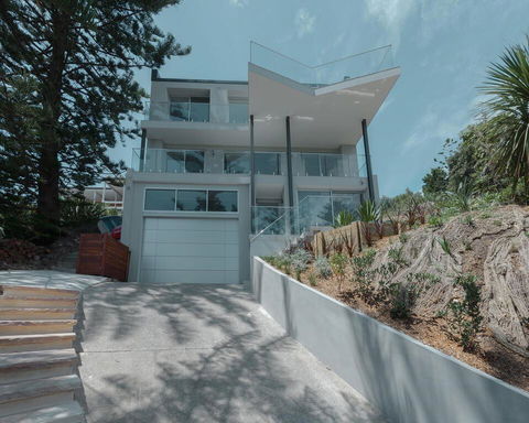 Spectacular Bilgola Beachhouse - Holiday Jervis Bay 2